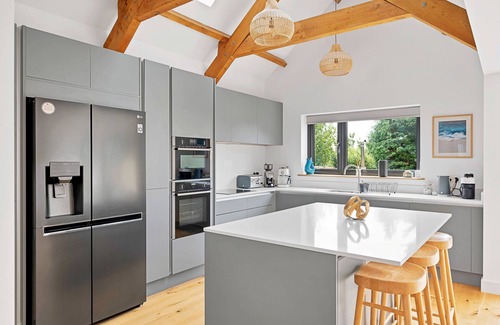 Bude Ski Chalet | Firethorn