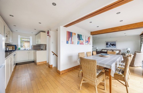 Salcombe Cottage | Firm Anchor