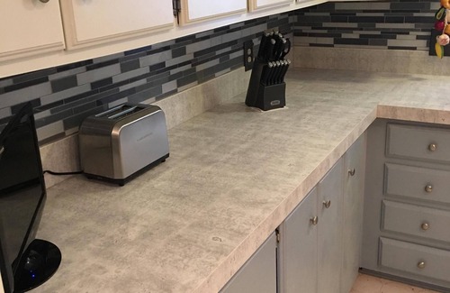 Thousand Palms House | First Class Golf Course Desert Living at an Affordable Cost .