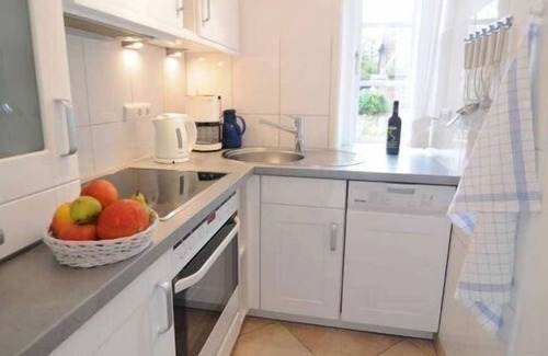 Norddorf Apartment | First floor apartment with terrace for up to 4 people