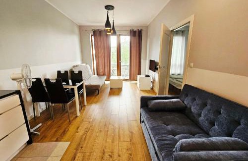 Zoliborz Apartment | FIRST - Green Żoliborz Apartment 4