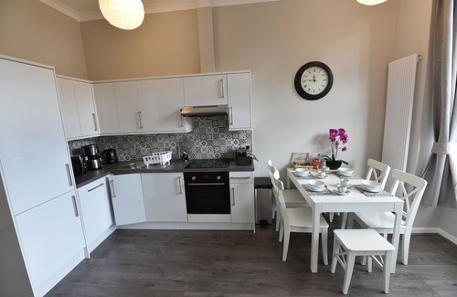 Newington Apartment | First Pleasance Luxury Apartment