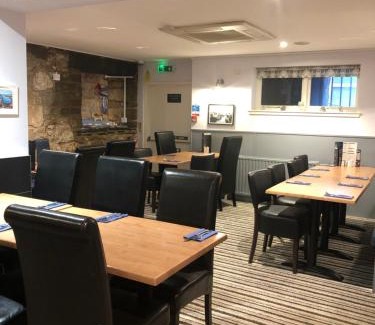 Lossiemouth Hotel | Firth Hotel & Restaurant