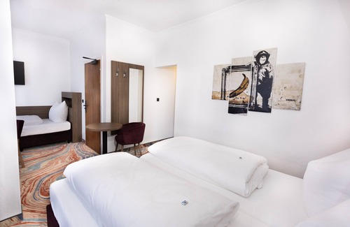 Neumuenster Hotel | Firzlaffs Hotel Neumünster