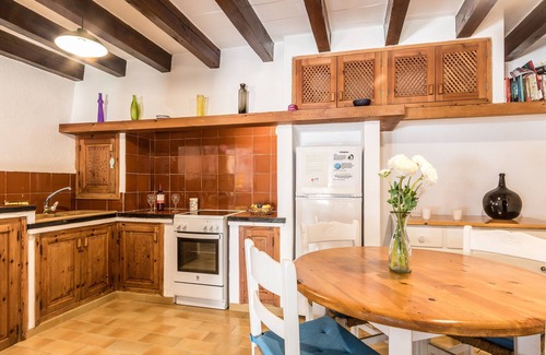 Cala San Vicente Ski Chalet | Fish 2 last minute offer by Home villas 360
