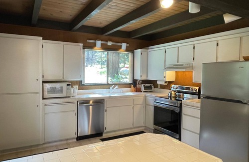 Fish Camp Cabin | Fish Camp Cabin
