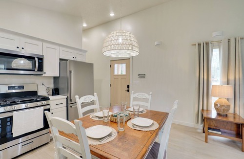 Crossville Cottage | Fish, Swim & Golf: Cozy Lake Tansi Retreat!