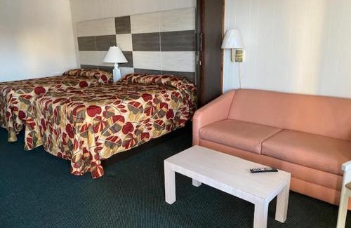 Ocean City Hotel | Fish Tales Boardwalk Inn & Ocean Mecca Motel