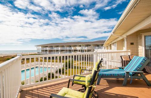 Long Beach House | Fish Tales