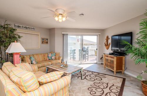 Long Beach House | Fish Tales