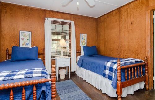 Wrightsville Beach House | Fisher Cottage by Bryant Real Estate