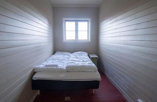 Ballstad House | Fisherman's cabin, Lofoten - 26 Ivarbua