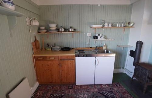 Ballstad House | Fisherman's cabin, Lofoten - 12 Teronbua