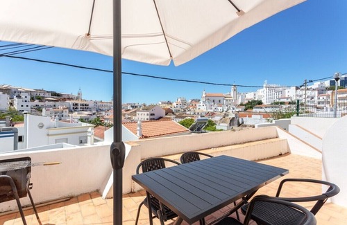 Albufeira Old Town Villa | Fisherman's house with exclusive rooftop