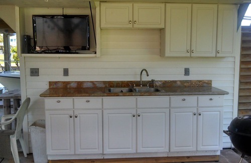 Galveston Cottage | Fisherman's Paradise-Closest Canal Rental to Bait,Gas,Restaurant& Bar by Boat