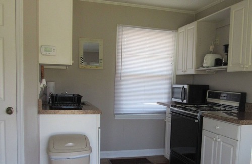 Core Creek Cottage | Fisherman's paradise, large covered porch, pet friendly, & close to Beaufort, NC