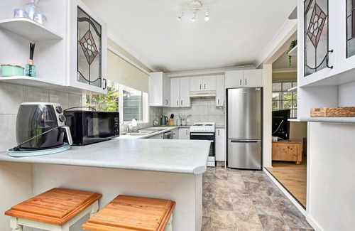 Taylors Beach Cottage | Fishermans Cottage at Taylors Beach