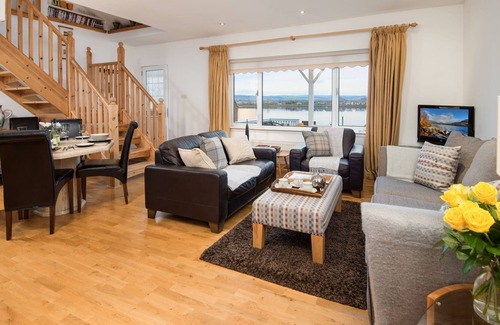 Inverness House | Fishermans cottage North kessock