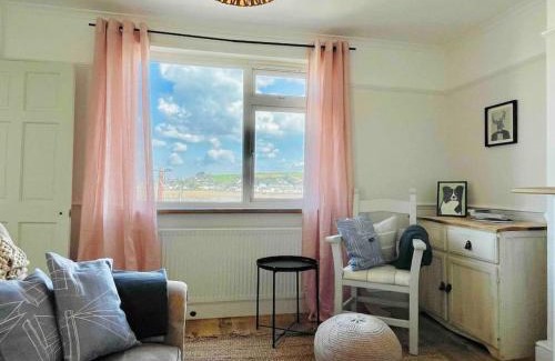 Appledore House | * Fisherman’s Cottage * with river views (dog friendly!)