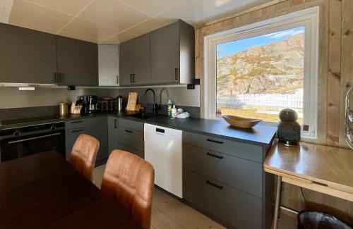 Ballstad Ski Chalet | Fishermans Dock Lofoten