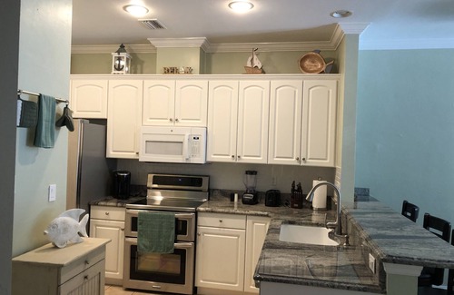 Suwannee Condo | Fisherman’s Dream - condo on canal where the Suwannee meets the Gulf