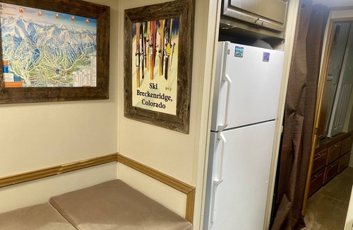 Breckenridge Ski Chalet | Fishermans Paradise, private deck, mnt views, 3 mi Gondola