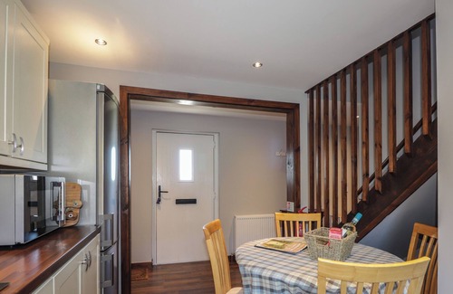 Ardersier Cottage | FISHERS COTTAGE, family friendly, with open fire in Ardersier