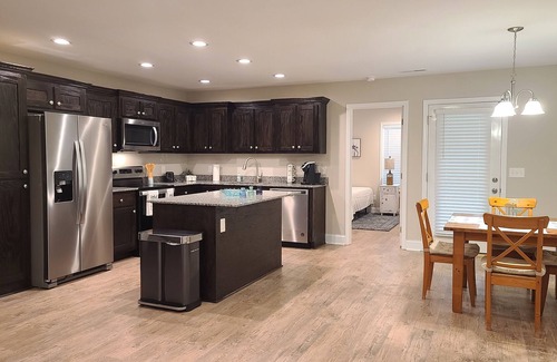 Manning House | Fishing and boating within Walking distance to Lake Marion