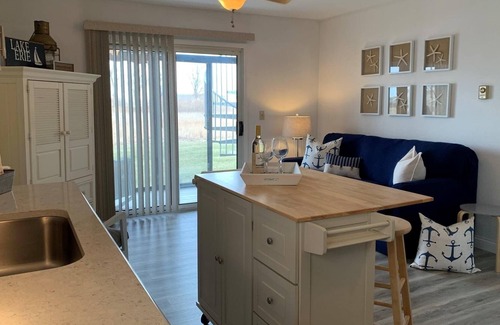 Oak Harbor Condo | Fishing Capital of the World!