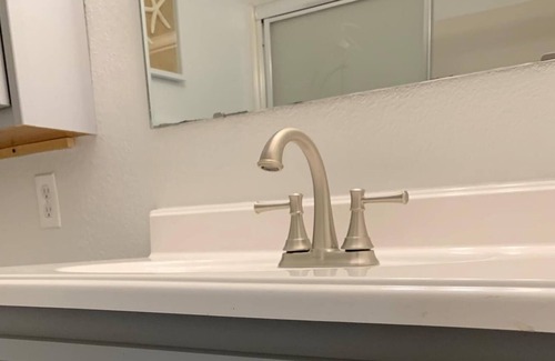 Oak Harbor Condo | Fishing Capital of the World!