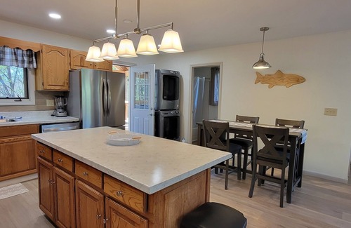 Watauga Cottage | Fishing Cottage on a farm w/hot tub, walk to trophy trout fishing