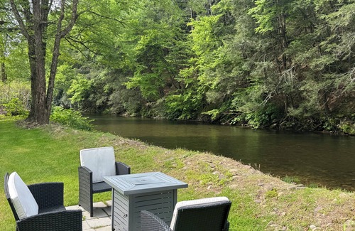 Cambra House | Fishing Creek retreat near Ricketts Glen