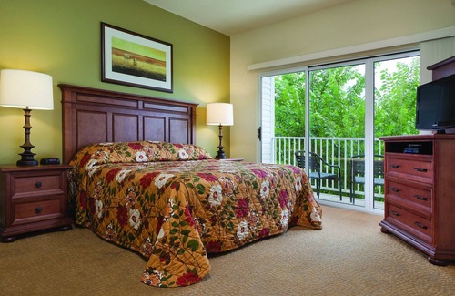 Osage Beach Resort | Fishing, horseback riding, boating, hiking and much more!