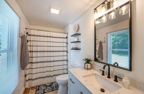 Renovo House | Fishing Paradise, Kayaks, outdoor games, and more