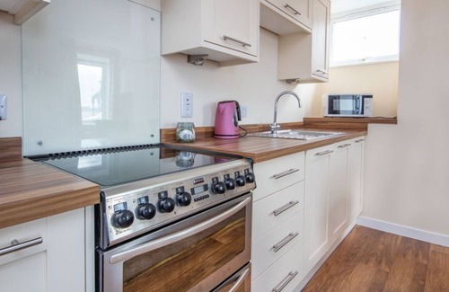 Portmahomack Cottage | Fishing Village Cottage