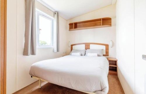 Truro Resort | Fistral fields 2