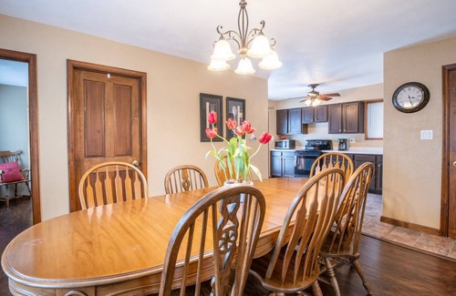 Pekin House | Fit For a Crew With A Hot Tub Too-5 bedrooms