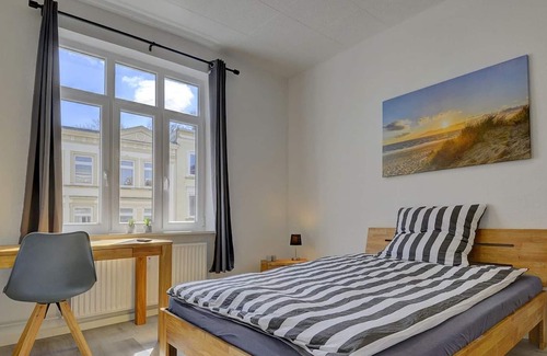 Nordstadt Apartment | Fitter apartment - Schiefe Stube - fewo1846 - Schiefe Stube / Cheap craftsman apartment with 3