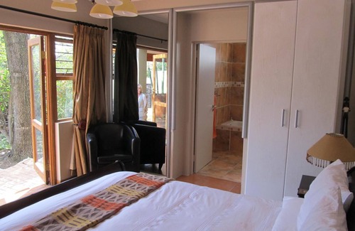 Woodmead Bed & Breakfast | Five A Morris