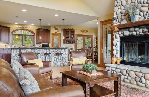 The Highlands House | Five Bedroom Breckenridge Home with Amazing Mountain Views
