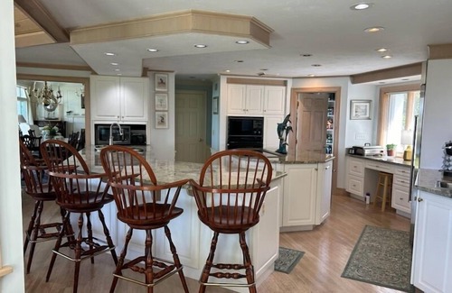 North Chatham House | FIVE BEDROOM - MAGNIFICENT WATER VIEWS OF PLEASANT BAY AND ATLANTIC OCEAN.