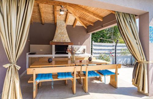 Medulin Villa | Five bedroom villa Emily with pool in Medulin