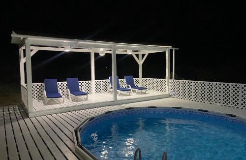 Grote Berg House | Five Bedroom Villa with Swimming Pool
