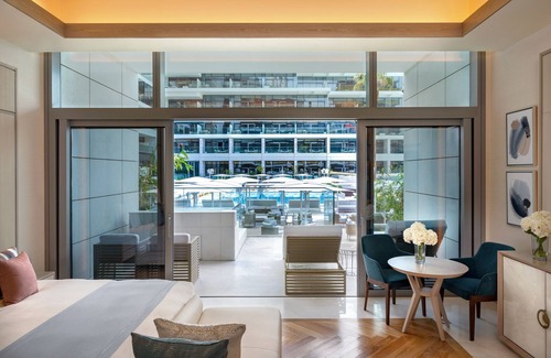 Dubai Marina Hotel | FIVE LUXE