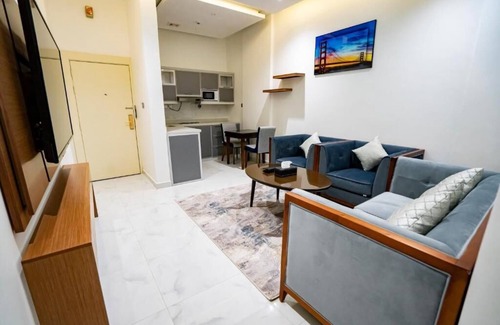 Al Khobar Apartment | five season