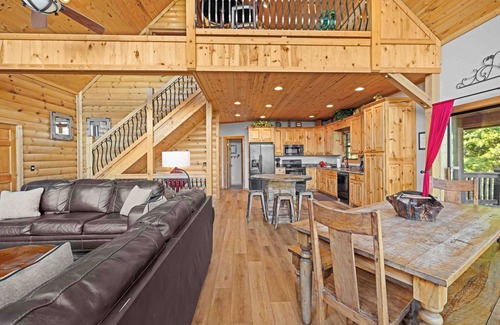 Helen Cabin | Five Seasons - Luxury Cabin Featuring a Pool Table, Hot Tub and Fire Pit