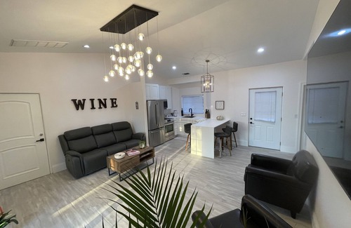 Paso Robles House | FIVE STAR 4 bed, 4 ba OR TWO 2 bed, 2 ba with lock off. Wineries nearby.