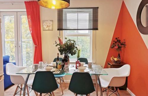 Sheffield Apartment | Fivehill Apartment Sheffield-En-suite-Parking-Long Stay