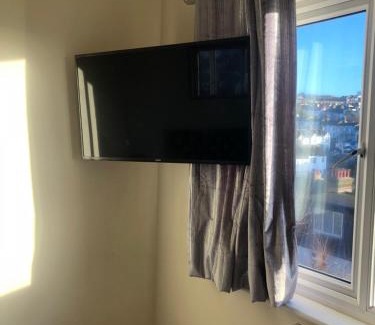 Brighton House | FIVEWAYS HAPPY STAYS, BRIGHTON CENTRE, Free Parking