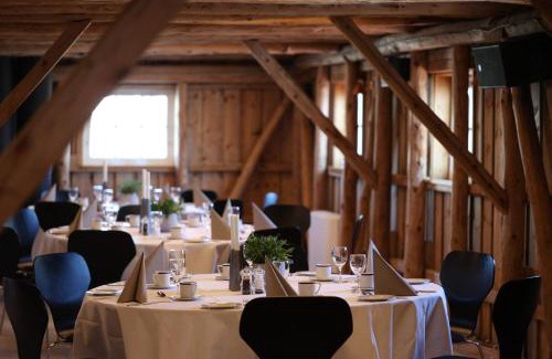 Osthusvik Hotel | Fjordbris Hotel